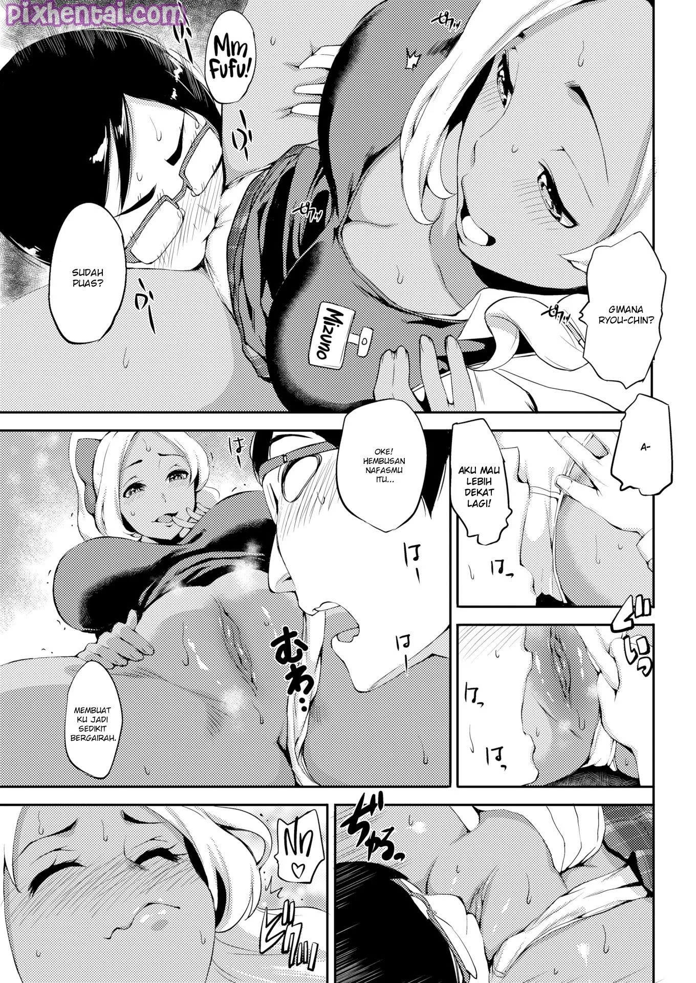 Sweet Sweat : Bau Keringat Teman Kerja Wanitaku Bikin Bergairah - Halaman 9